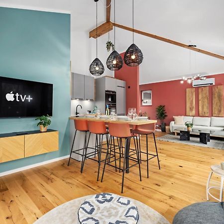 Edler Wohnraum Schwanenteich-Penthouse Mit Garage, Grill, Kaffeevollautomat, Klima, Lift & Terrasse Apartment Zwickau Exterior photo